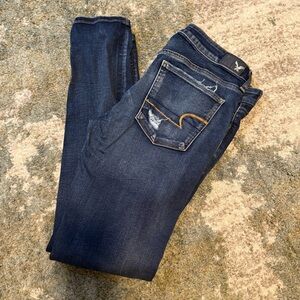 American Eagle Outfitters Women’s Dark Blue Stretch Skinny Jeans